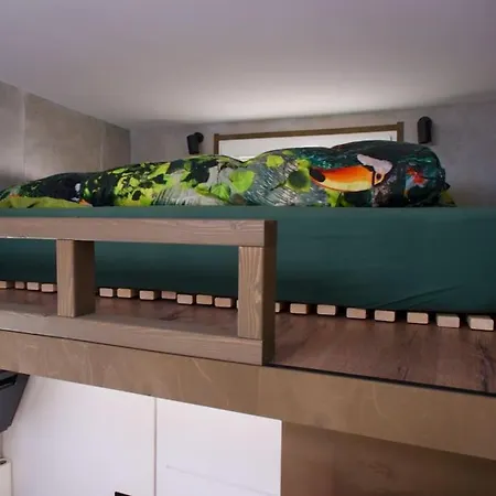Luxurioeses Tiny House Apartamento Burgheim